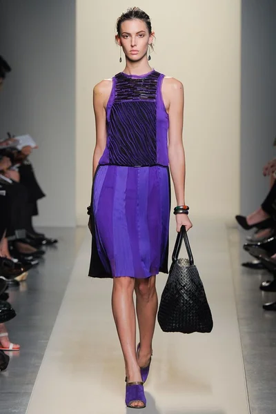 Look 19